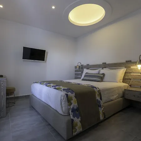 Caldera's Dolphin Aparthotel 4*