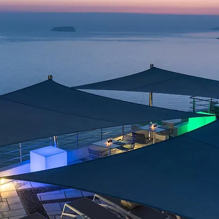 Caldera's Dolphin Aparthotel 4*
